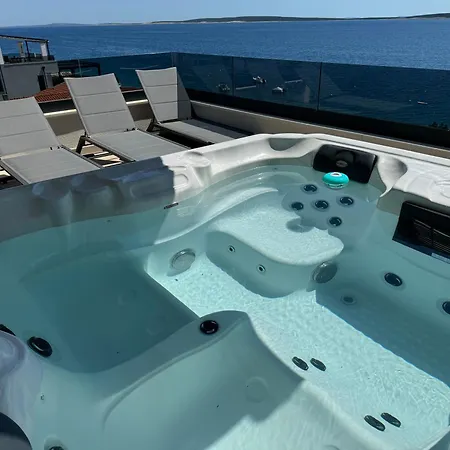 Luxury-mandre Mandre
